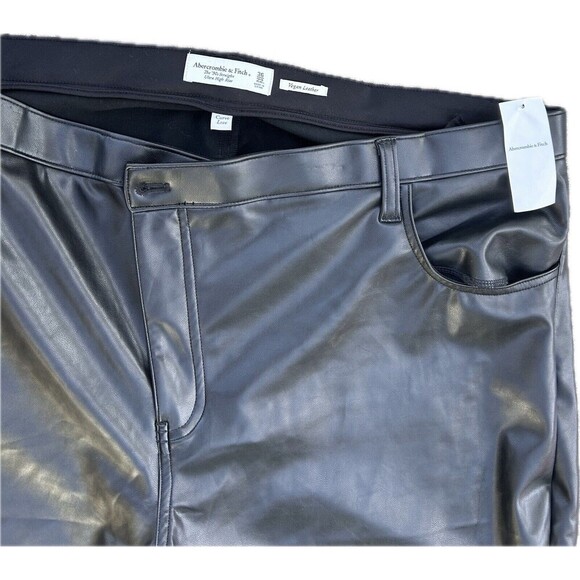 NWT Abercrombie & Fitch Vegan Leather 90s Straight Ultra High Rise Curve 36 X 22 - Picture 2 of 4